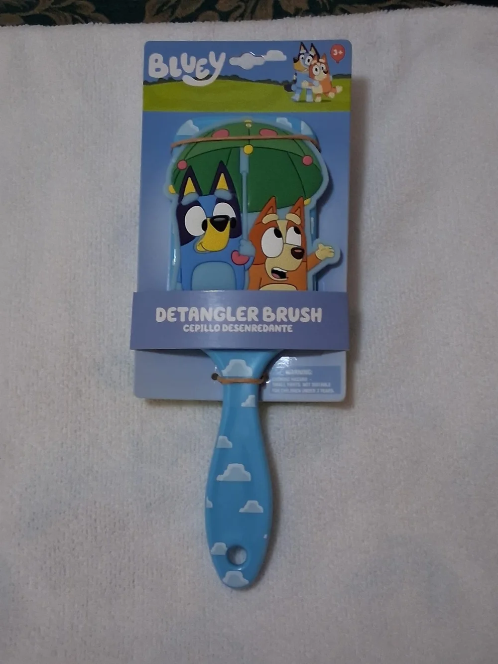Bluey Kids Detangler Brush - Light Blue Cloud Design